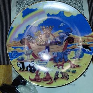 Colorful Noah's Ark Decorative Plate